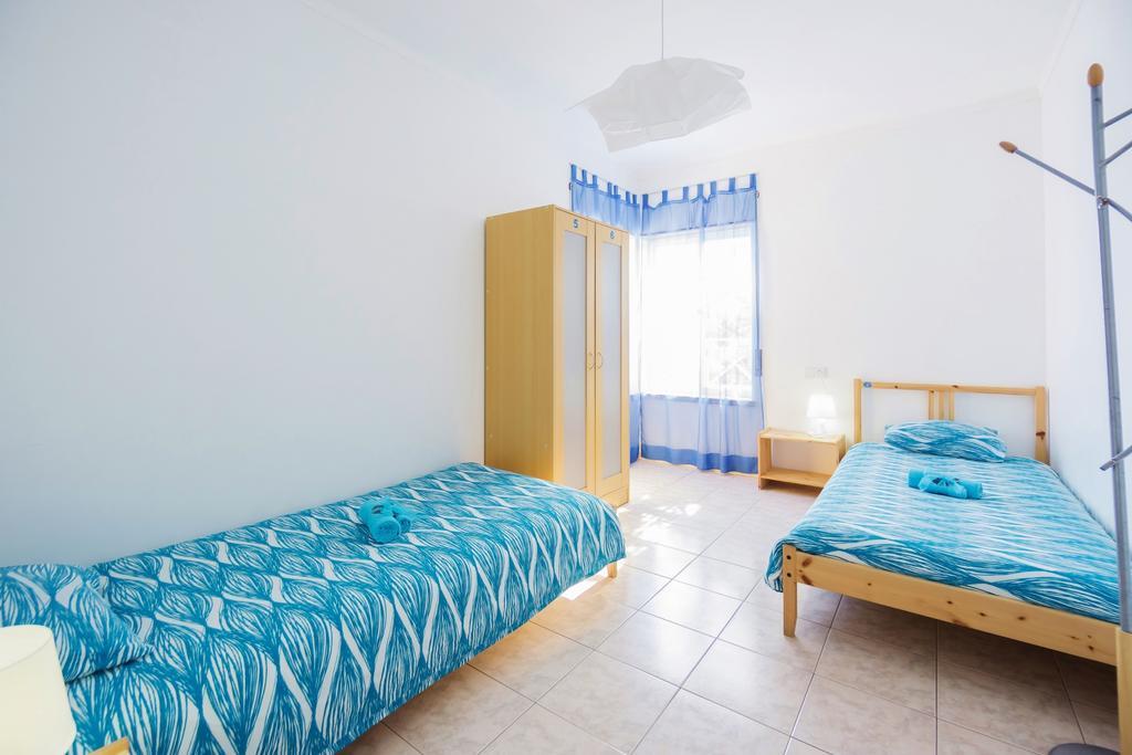 בליאל H2O Guesthouse חדר תמונה